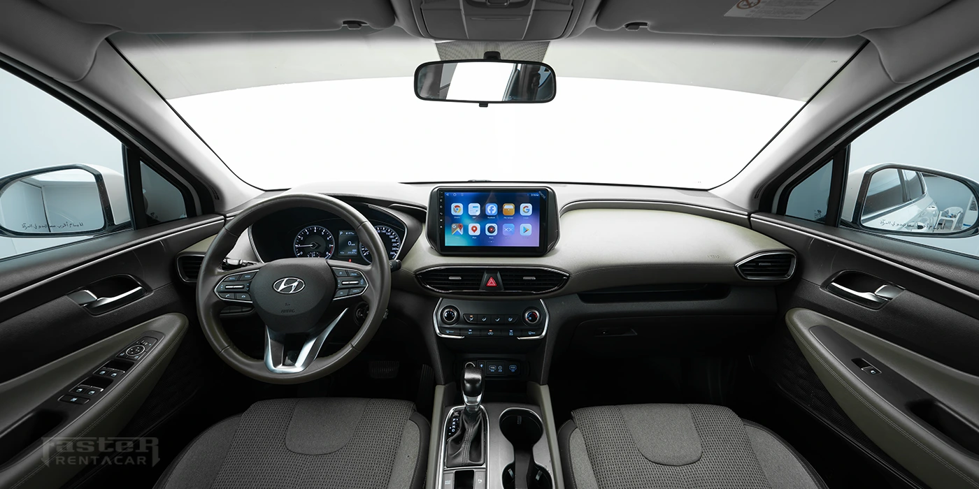 Hyundai Santa Fe Interior